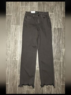 Judy Blue High Waisted Straight Leg Brown Jeans Frayed JB82531C Size 1/25 NWT